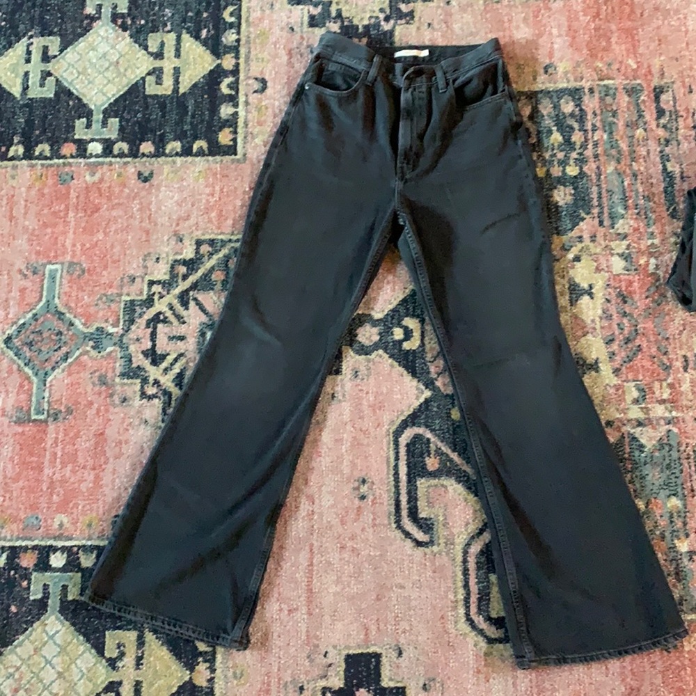 Black Levi Strauss 70’s high rise flare Jeans